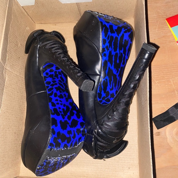 Stilettos with bow - Picture 3 of 4